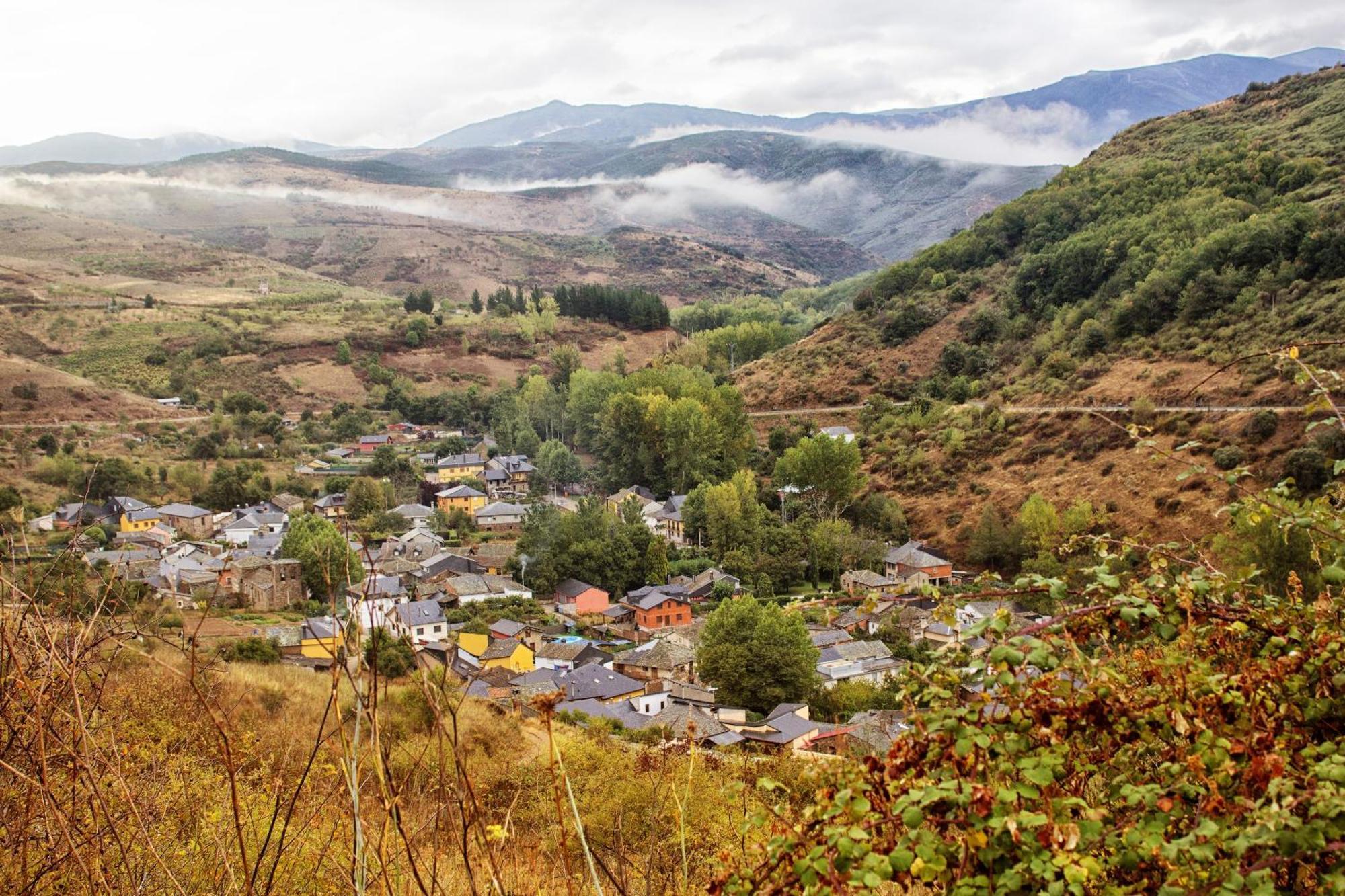 Hotel Valle Del Silencio San Esteban de Valdueza Eksteriør bilde